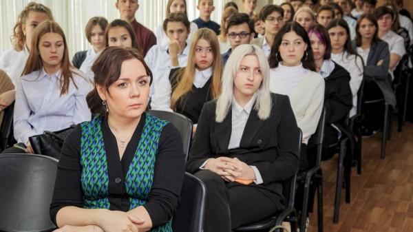 Киноуроки для школьников проводит &laquo;Единая Россия&raquo; в Алтайском крае