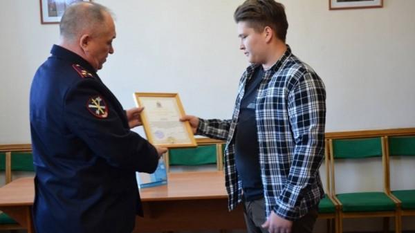 Бийчанин помог полицейским задержать преступника