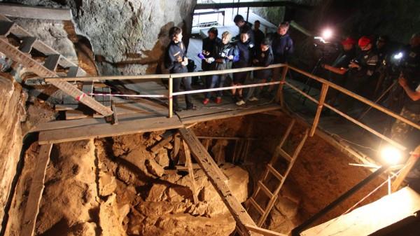 Денисова пещера попала в предварительный список всемирного наследия Денисова пещера попала в предварительный список всемирного наследия