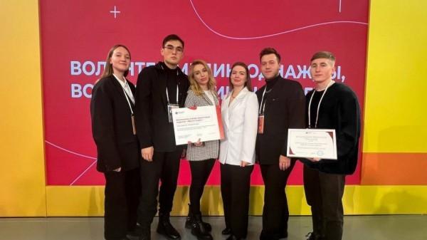 Алтайская делегация волонтеров привезла награды из Москвы