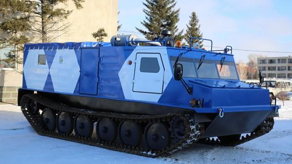 На рубцовском заводе впервые выпустили болотоход без использования импортных комплектующих На рубцовском заводе впервые выпустили болотоход без использования импортных комплектующих