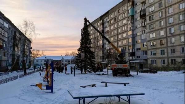 Бийск активно подготавливают к Новому году