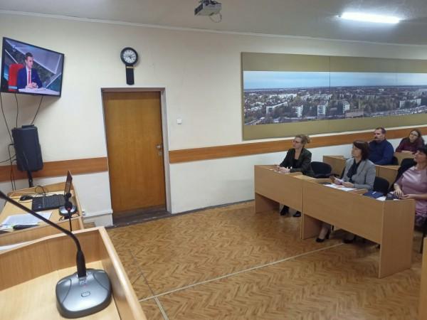 Сегодня, 2 декабря, проходит прямая линия с Виктором Томенко, Губернатором Алтайского края. Сегодня, 2 декабря, проходит прямая линия с Виктором Томенко, Губернатором Алтайского края.