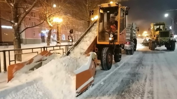 Барнаульцев ждут сложности на дорогах в предновогодний период Барнаульцев ждут сложности на дорогах в предновогодний период