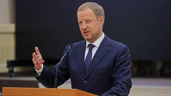 Виктор Томенко пообещал жительнице Хабаров, что проблем с отоплением в селе в этом году не будет