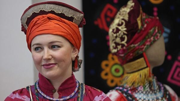 В Барнауле открыли выставку народного искусства В Барнауле открыли выставку народного искусства