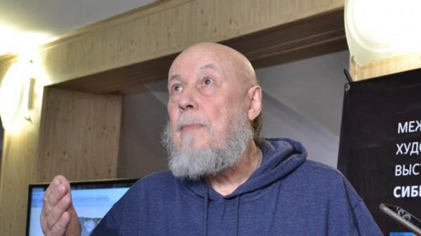 Лучшие произведения художников со всей Сибири отбирают в Барнауле