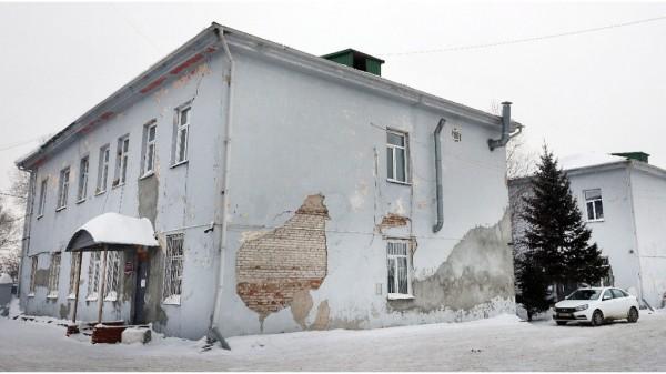 В Барнауле «вылечат» старую поликлинику на Горе В Барнауле «вылечат» старую поликлинику на Горе
