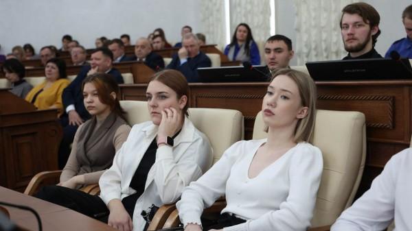 В Парламентском центре прошел IX Конвент лидеров студенческого самоуправления Алтая