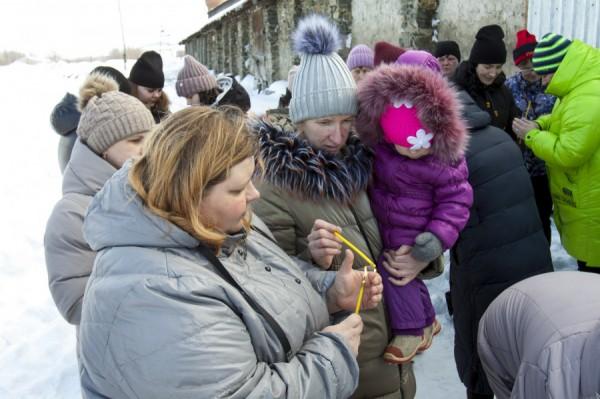 &laquo;Мы&nbsp;бы&nbsp;ее разорвали&raquo;. Как в&nbsp;Урожайном переживают гибель полуторагодовалой девочки от&nbsp;рук матери