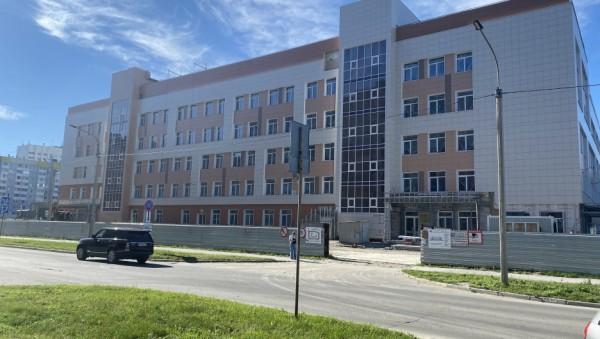 В&nbsp;спину вступило или рука опухла. Барнаульский главврач объяснил различия между плановой и&nbsp;неотложной помощью