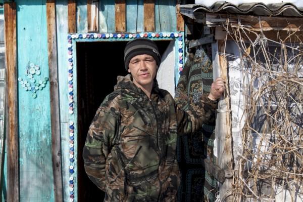 &laquo;Мы&nbsp;бы&nbsp;ее разорвали&raquo;. Как в&nbsp;Урожайном переживают гибель полуторагодовалой девочки от&nbsp;рук матери