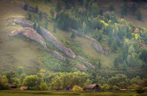 Логово страхов. Самые красивые, пугающие и необычные объекты Тигирекского заповедника Логово страхов. Самые красивые, пугающие и необычные объекты Тигирекского заповедника