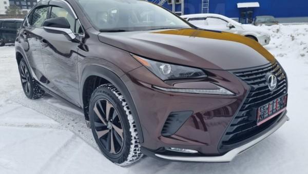 Молодой Lexus цвета темного шоколада продают за 4 млн рублей в Барнауле Молодой Lexus цвета темного шоколада продают за 4 млн рублей в Барнауле