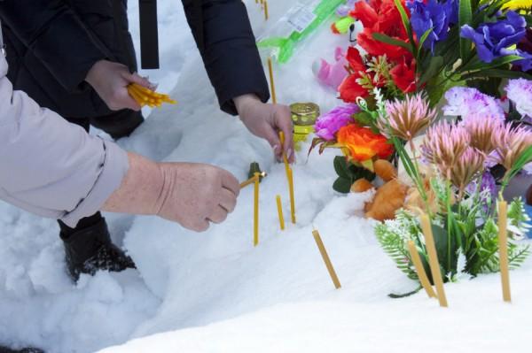 &laquo;Мы&nbsp;бы&nbsp;ее разорвали&raquo;. Как в&nbsp;Урожайном переживают гибель полуторагодовалой девочки от&nbsp;рук матери