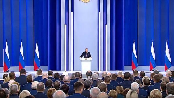 О чем говорил Владимир Путин в послании Федеральному собранию и как это повлияет на Алтайский край О чем говорил Владимир Путин в послании Федеральному собранию и как это повлияет на Алтайский край
