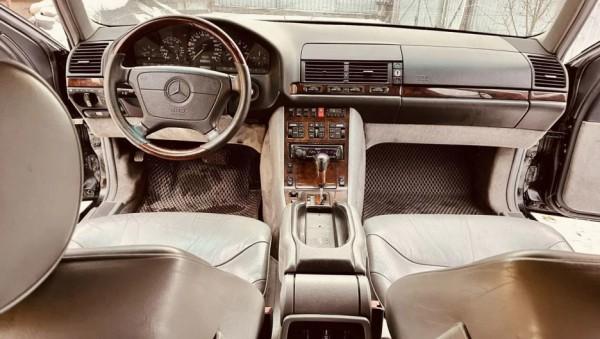 Легенда 90-х. Mercedes-Benz продают за полмиллиона рублей спустя 30 лет Легенда 90-х. Mercedes-Benz продают за полмиллиона рублей спустя 30 лет