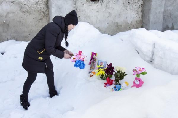 &laquo;Мы&nbsp;бы&nbsp;ее разорвали&raquo;. Как в&nbsp;Урожайном переживают гибель полуторагодовалой девочки от&nbsp;рук матери