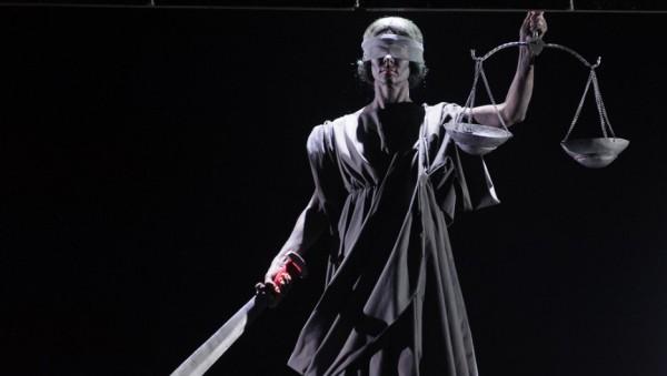 Проспать всю жизнь. В алтайском театре драмы грядет премьера «Авиатор» — фоторепортаж altapress.ru Проспать всю жизнь. В алтайском театре драмы грядет премьера «Авиатор» — фоторепортаж altapress.ru
