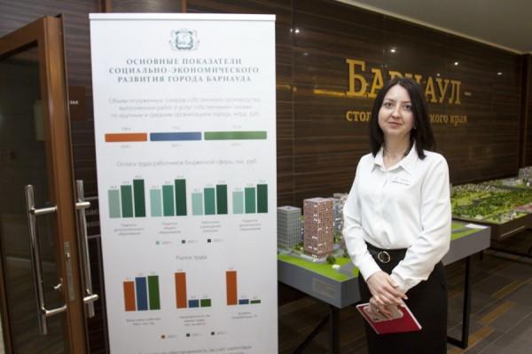 «Не Брюс Всемогущий». О чем говорил глава Барнаула в отчете и как на это реагировали депутаты «Не Брюс Всемогущий». О чем говорил глава Барнаула в отчете и как на это реагировали депутаты
