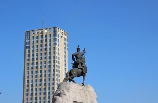 Красный боец, великий монастырь и мегаполис с традициями. Чем Улан-Батор удивил altapress.ru Красный боец, великий монастырь и мегаполис с традициями. Чем Улан-Батор удивил altapress.ru