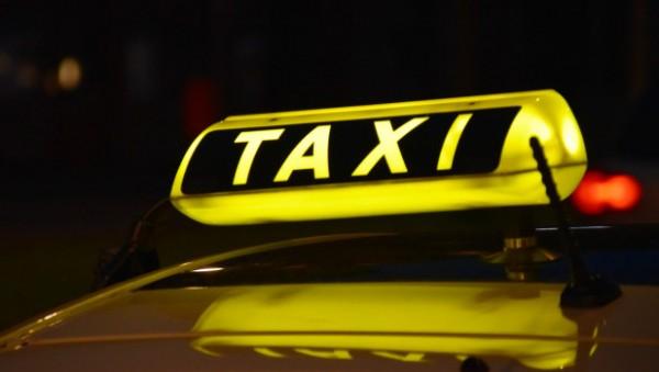 На Алтае мужчину будут судить за жестокое избиение ребенка в такси На Алтае мужчину будут судить за жестокое избиение ребенка в такси