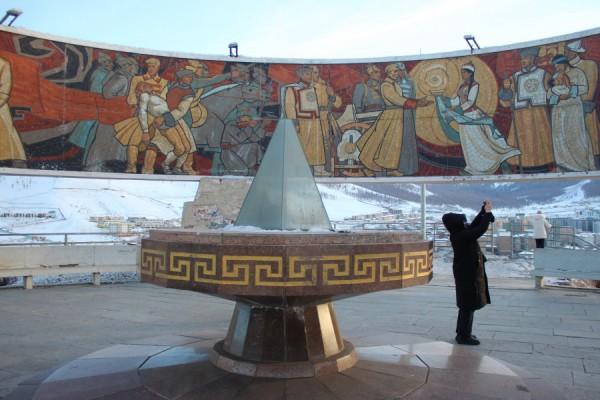 Красный боец, великий монастырь и мегаполис с традициями. Чем Улан-Батор удивил altapress.ru Красный боец, великий монастырь и мегаполис с традициями. Чем Улан-Батор удивил altapress.ru
