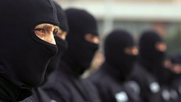 Силовики будут мониторить качество жизни правоохранителей Силовики будут мониторить качество жизни правоохранителей