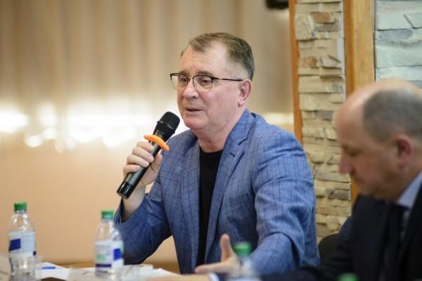 «Это горько и больно»: эксперты обсудили правду об умирающих селах на Алтае, и стоит ли их спасать «Это горько и больно»: эксперты обсудили правду об умирающих селах на Алтае, и стоит ли их спасать