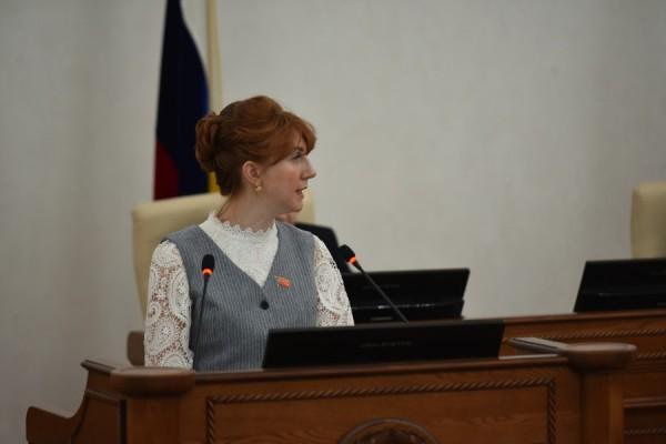 Алтайским студентам из&nbsp;многодетных семей могут компенсировать расходы на&nbsp;обучение