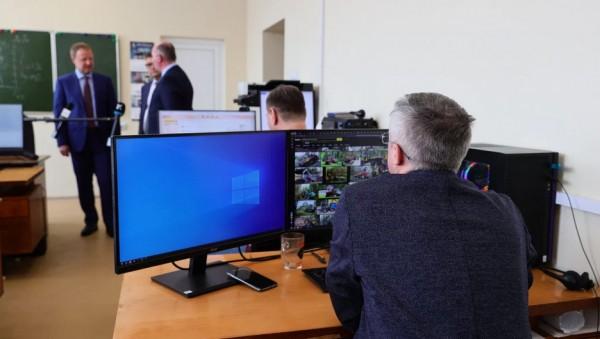 Промышленность в Алтайском крае растет быстрее, чем в СФО Промышленность в Алтайском крае растет быстрее, чем в СФО