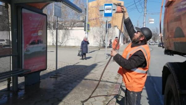 В&nbsp;Барнауле приводят в&nbsp;порядок остановки, тротуары и&nbsp;улицы
