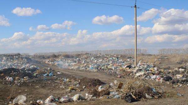 2 238 мусоровозов. Алтайское ведомство добивается ввоза в протестующий район еще одной партии забытых отходов 2 238 мусоровозов. Алтайское ведомство добивается ввоза в протестующий район еще одной партии забытых отходов