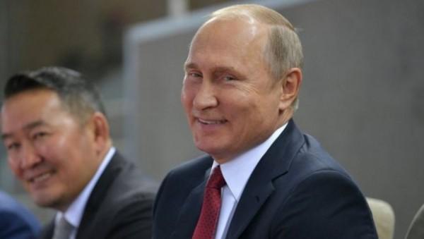Путин списал Африке долги перед Россией Путин списал Африке долги перед Россией