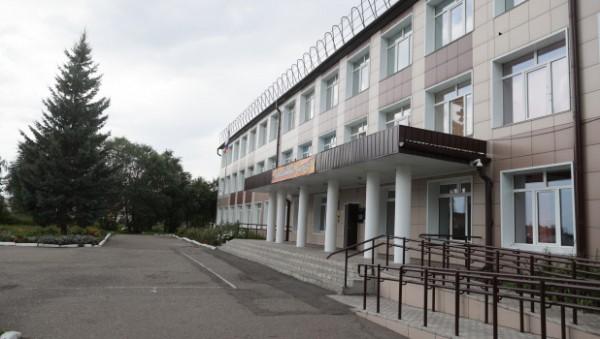 Губернатор Томенко посетил легендарные заводы в Петропавловском районе Губернатор Томенко посетил легендарные заводы в Петропавловском районе