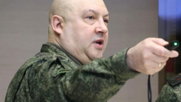 РБК: генерала Суровикина освободили от должности - что об этом известно