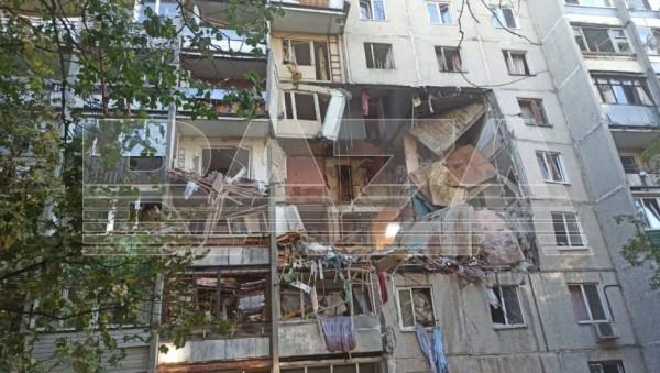 Тела матери и ребенка достали из-под завалов в Балашихе Тела матери и ребенка достали из-под завалов в Балашихе