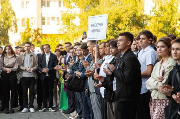 Стало известно, сколько студентов поступило в главные алтайские вузы и откуда они прибыли Стало известно, сколько студентов поступило в главные алтайские вузы и откуда они прибыли