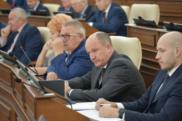 Как алтайские депутаты шли против системы, но не дошли Как алтайские депутаты шли против системы, но не дошли