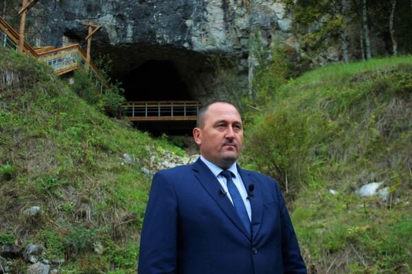 Как новая лестница в Денисову пещеру заставила строителей &laquo;одичать&raquo;, а туристов и ученых &ndash; потеть и радоваться