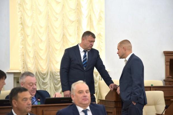 Как алтайские депутаты шли против системы, но не дошли Как алтайские депутаты шли против системы, но не дошли