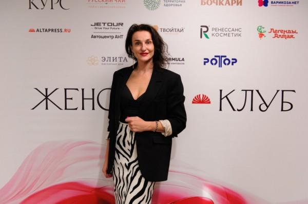 По музеям &mdash; становись! Как бизнес-леди &laquo;Женского клуба&raquo; погрузились в неизведанную историю Алтая 