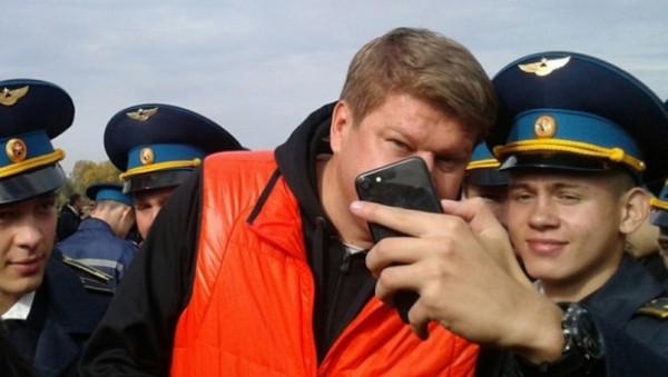 Дмитрий Губерниев не согласился с признанием Романа Костомарова спортсменом года