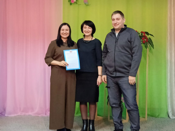 В Славгороде молодым семьям вручили сертификаты на приобретение жилья