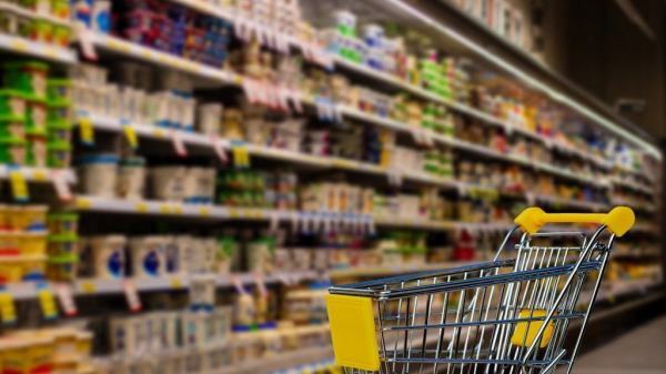 До 20 жалоб о завышении цен на продукты питания принимает УФАС в Алтайском крае каждый день