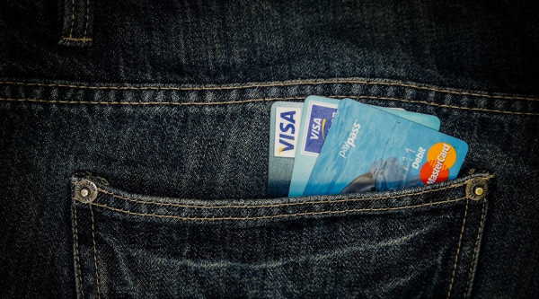 Платежные системы Visa и Mastercard приостановили свою деятельность в России Платежные системы Visa и Mastercard приостановили свою деятельность в России