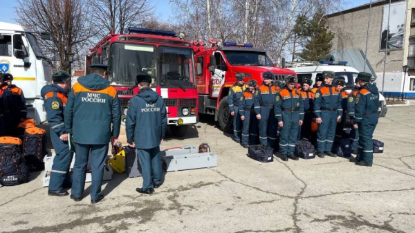 В Алтайском крае прошел смотр техники ГУ МЧС России