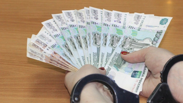 Жительница Барнаула обвиняется в «отмывании» похищенных 14 миллионов рублей Жительница Барнаула обвиняется в «отмывании» похищенных 14 миллионов рублей