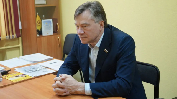 Справедливоросс решил проблему с опасным мостом в Первомайском районе Справедливоросс решил проблему с опасным мостом в Первомайском районе