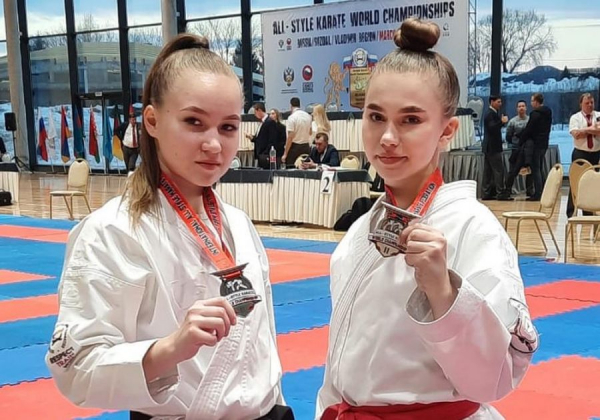 Кристина Найденова из Барнаула выиграла чемпионат мира по всестилевому каратэ Кристина Найденова из Барнаула выиграла чемпионат мира по всестилевому каратэ